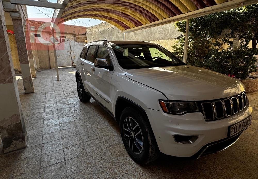 جيب جراند شيروكي